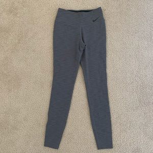 Nike DriFit Leggings Size S